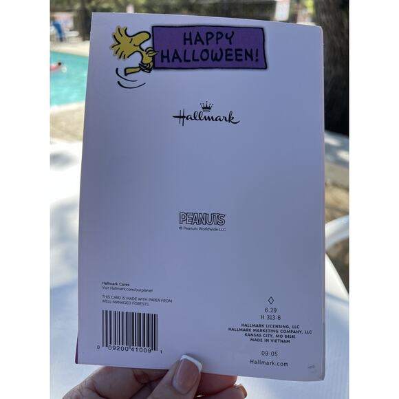Hallmark Peanuts Snoopy Halloween Card Jokes Skeleton Woodstock Love NEW - Picture 3 of 4
